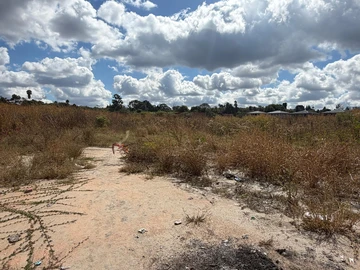 Commercial & Industrial Land