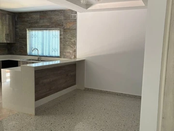 3 Bedroom Garden Flat