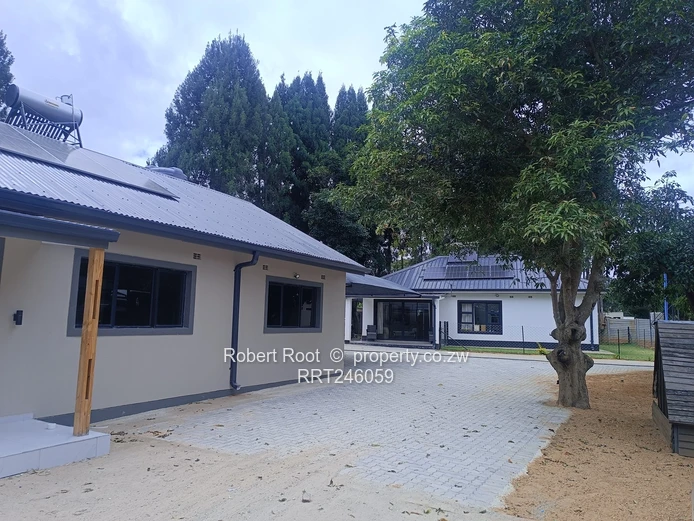 3 bed family cluster home in Greendale