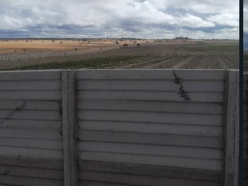 Farm & Agricultural Land