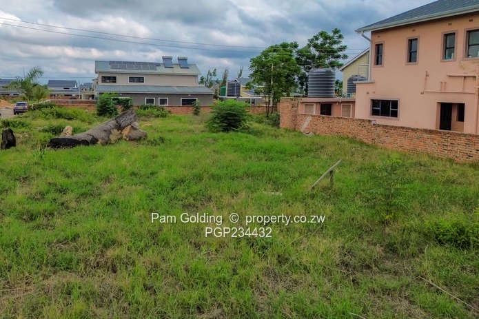 Cluster Stand For Sale (Sole Mandate)