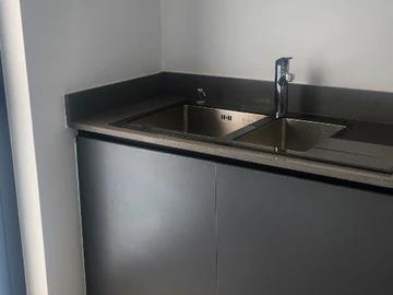 4 Bedroom Garden Flat