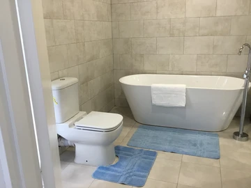 2 Bedroom Cottage
