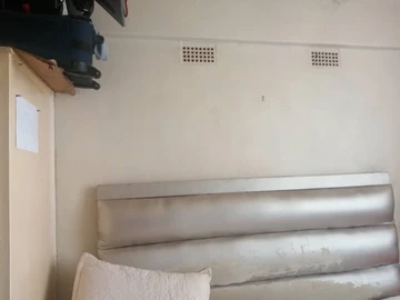 2 Bedroom Flat & Apartment