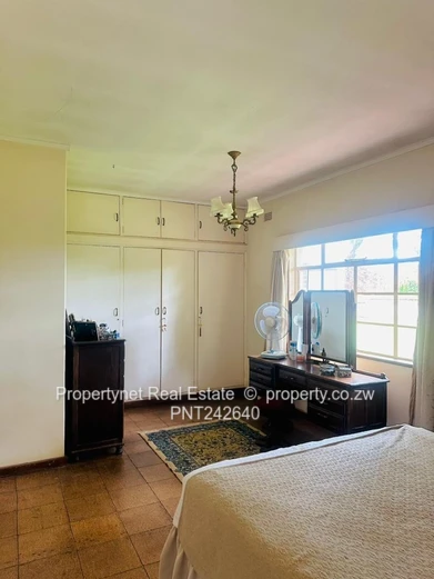 Solid neat family home!!!