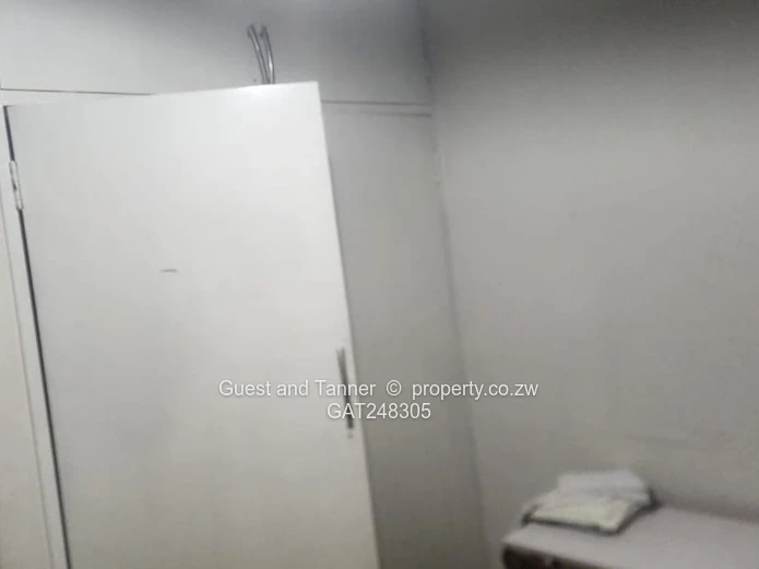 2-Bedroom Ground Floor Flat for Sale – Avenues, Harare CBD