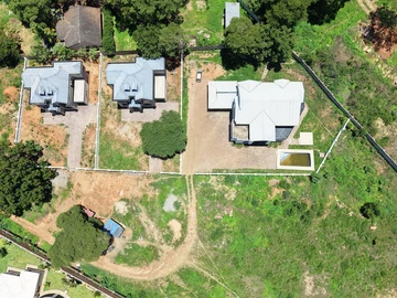 6 Bedroom Flat & Apartment