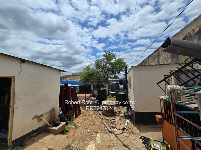 Prime Highway Retail Investment – Magamba Way