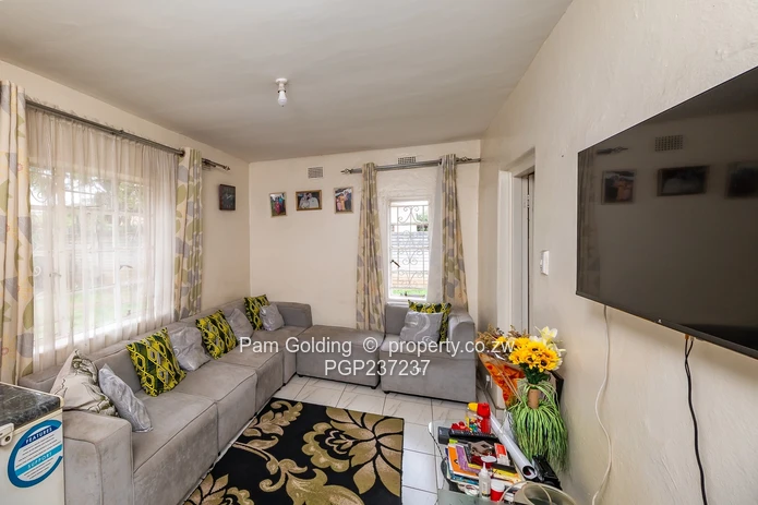 A True Gem! (Sole Mandate)