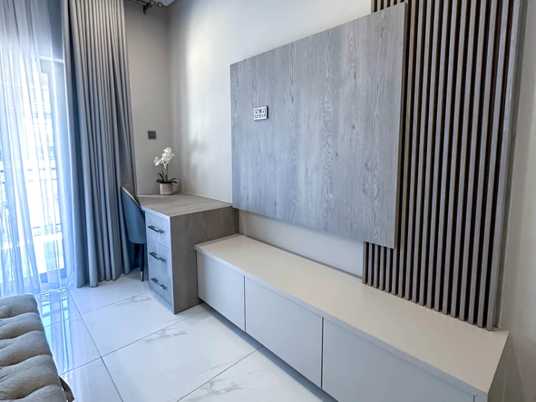 3 Bedroom Flat & Apartment