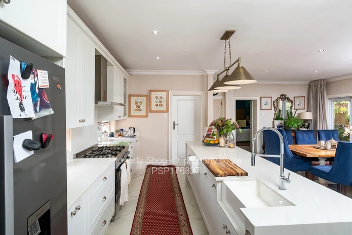 Beautifully Renovated House in Secure location