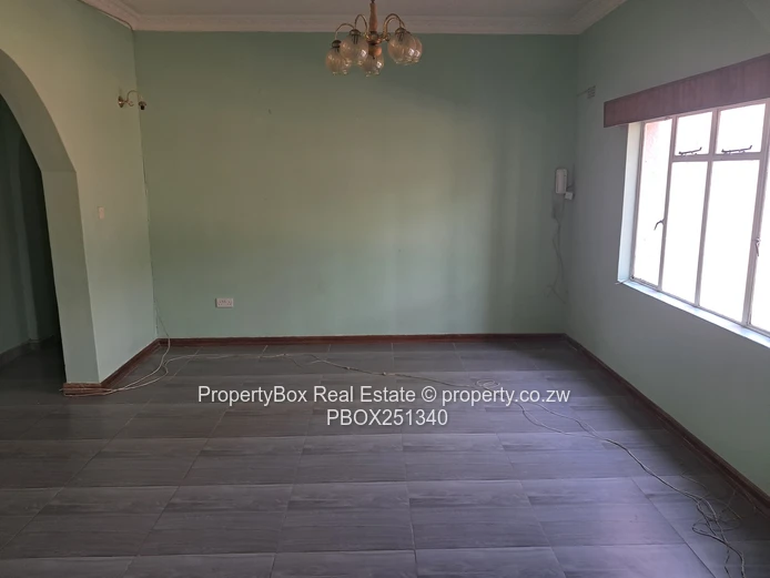 Glen Lorne double storey 6 bed house to rent for immediate occupation!