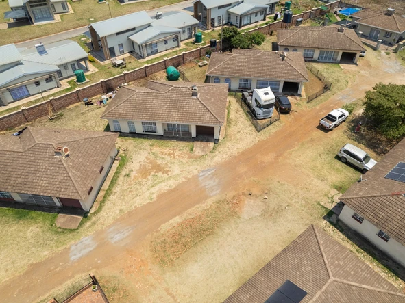 19 Unit Townhouse Complex