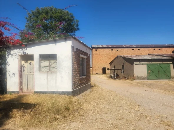 Farm & Agricultural Land