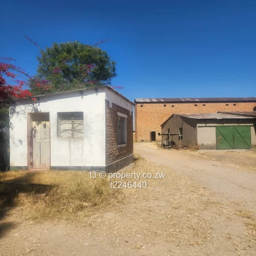  Darwendale Farm - 400 hectares 