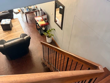 2 Bedroom Flat & Apartment