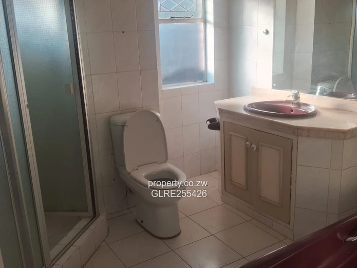 Mount Pleasant, Harare North: 6-Bed, 5-Bath Home