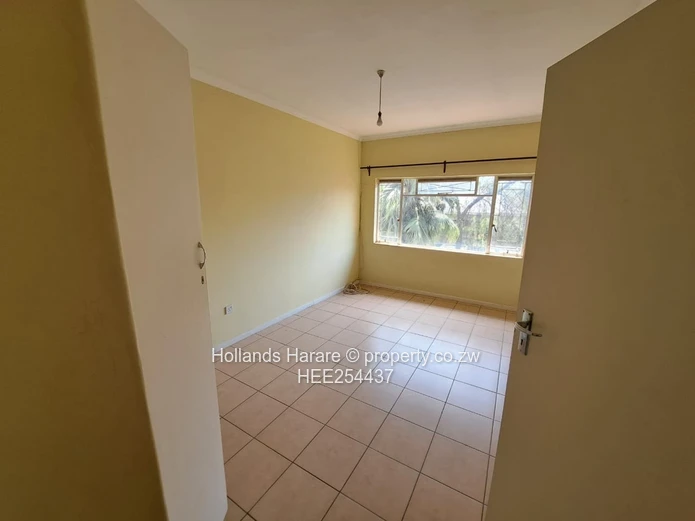 Duplex 3 bed flat to rent