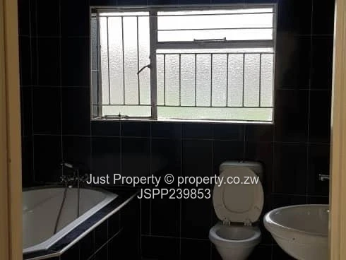 3-Bed Home with Main En-Suite, Garden & Carport - Marondera (Sole Mandate)