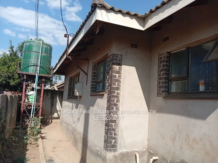 Modern 4-Bed Home in Budiriro with Ensuite & Garage