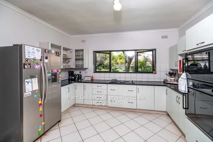 Elegant Family Home In Borrowdale Brooke