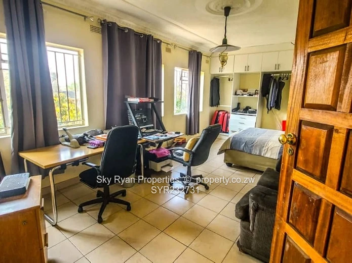 Gunhill Double Storey For Sale