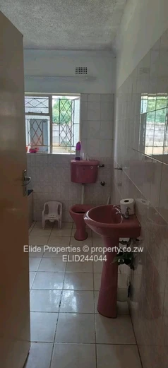 Borrowdale West: 4-Bed Home with Driveway & Garden