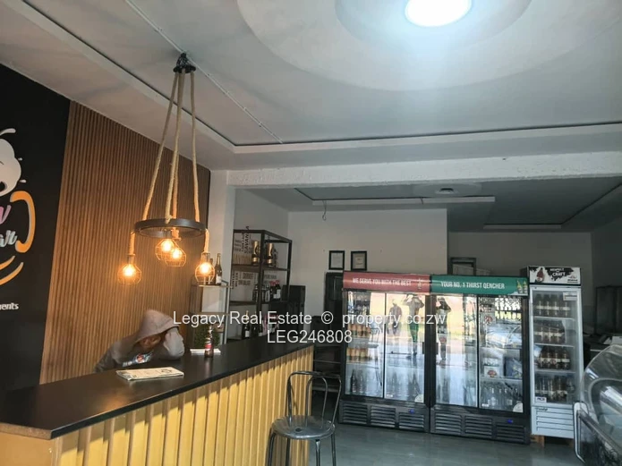 Haydon Park Shopping Mall Shop To Let