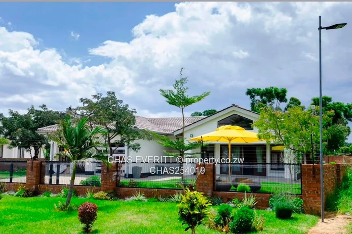 Fully Furnished 4Bed House To Let in Arlington 