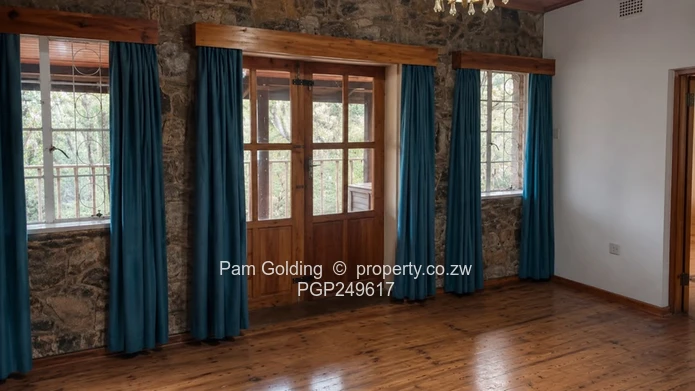 Stone-Clad Family Home With Cottage For Sale In Chimanimani