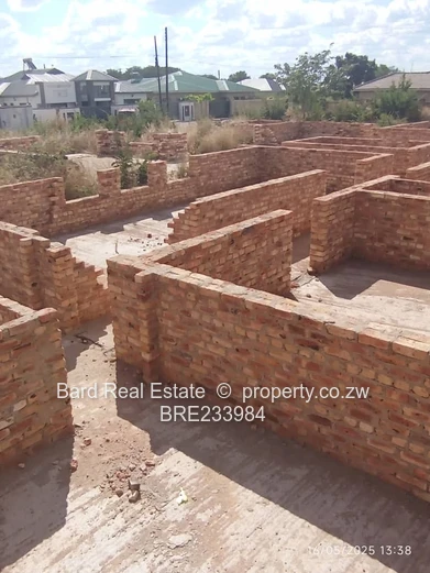 Victoria Falls Lodge - 520m² Shell on 1,000m² (ZESA, Water & Sewer)