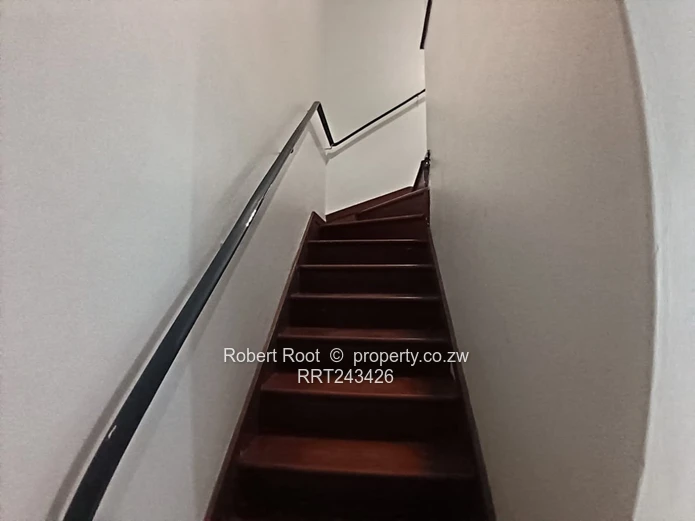 2 Bed Garden Flat in the Avenues