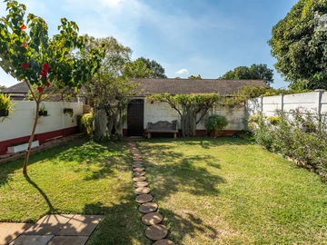 2 Bedroom Garden Flat