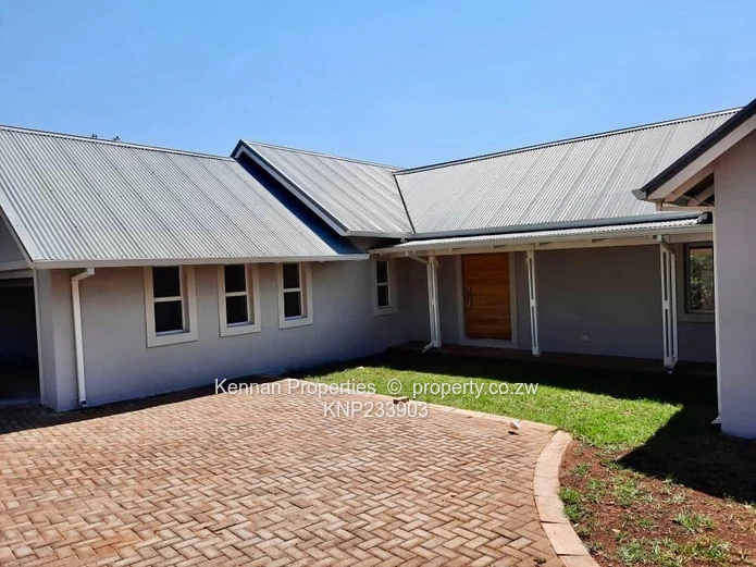 Modern New Build With Great Garden Space & Parking - Well Worth A Visit