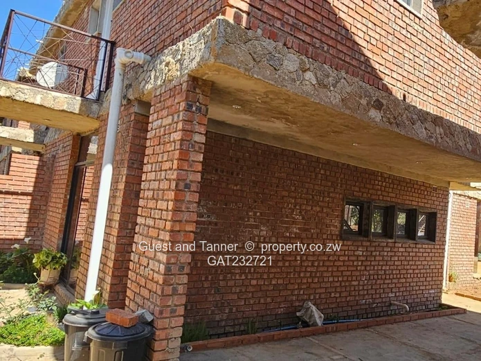 3-BR Duplex For Sale – House Near Westgate