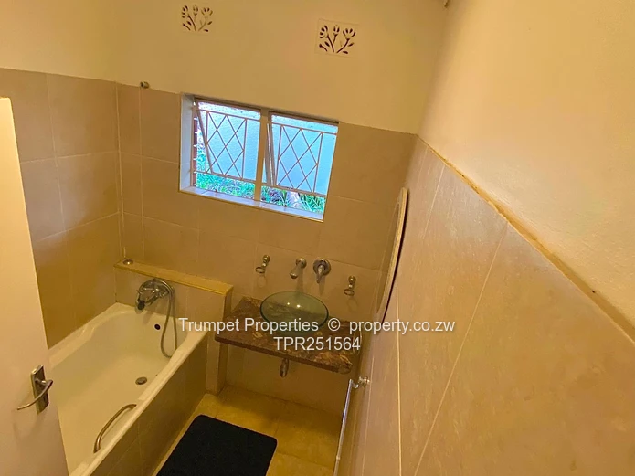 4 Bedroom Timeless Masterpiece In Glen Lorne For Sale (Sole Mandate)