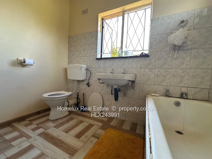 5-Bedroom Family Home for Sale – Marlborough West, Harare