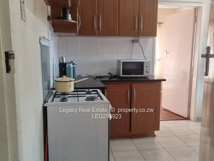Spacious 3-Bed Home with Borehole on 7,078 m² in Waterfalls with a bedsitter extension