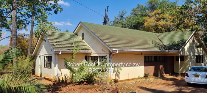 Family home in a serene neighbourhood 