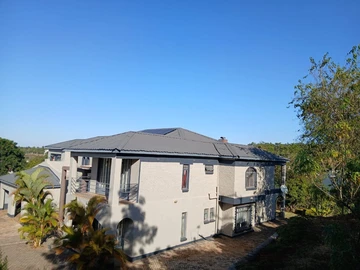 6 Bedroom House