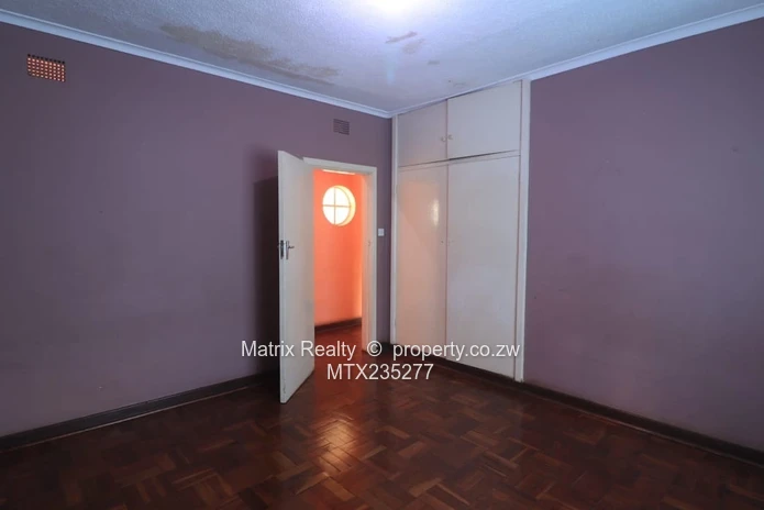 Avondale West House To Let