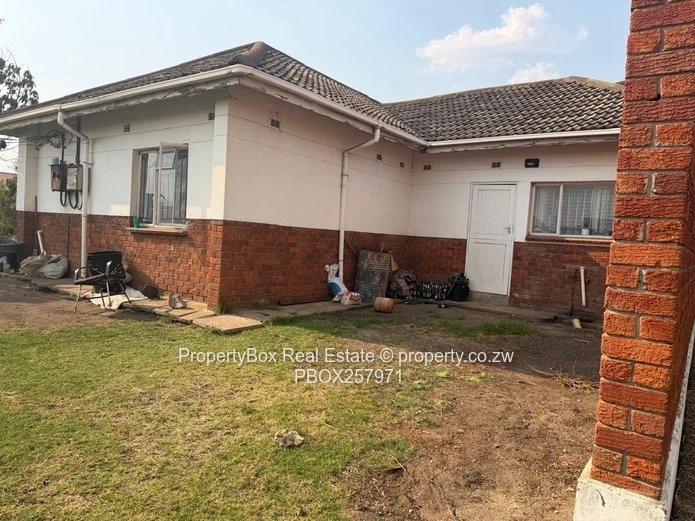 Westgate solid House for sale close to American Embassy! 