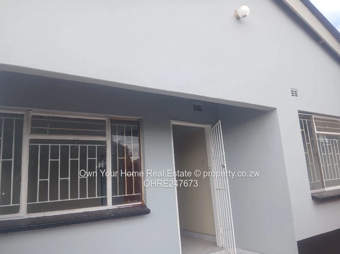 Freshly Painted 4-Bed Home with Enclosed Yard in Sunningdale