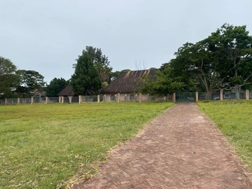 Farm & Agricultural Land