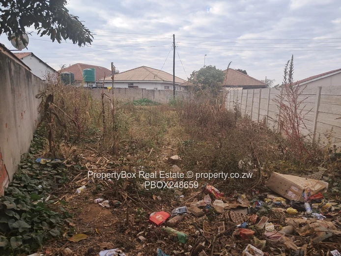 Damofalls Phase 2 stand for sale near PaMusasa Shops!