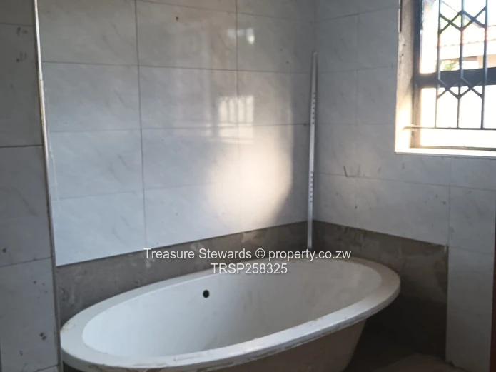 New 4-Bed, 3-Bath Home in Damofalls with Borehole (Sole Mandate)