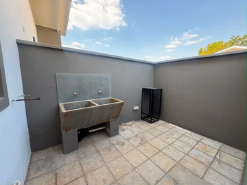 2 Bedroom Garden Flat
