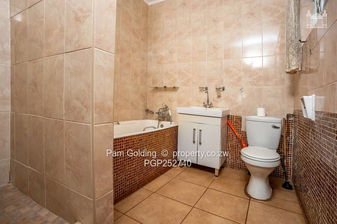 New On The Market; Strathaven 4402 Sqms