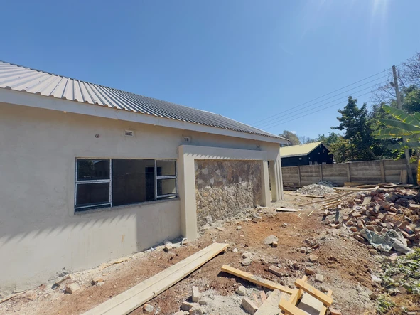 3 Unit Townhouse Complex