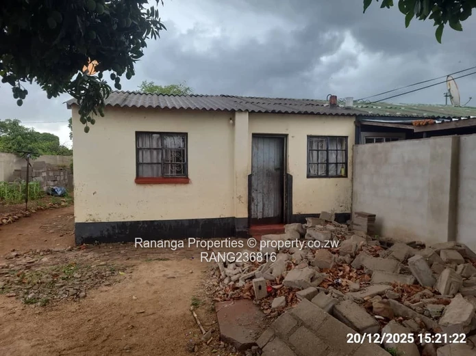 Nguboyenja, Mzilikazi – For Sale ??